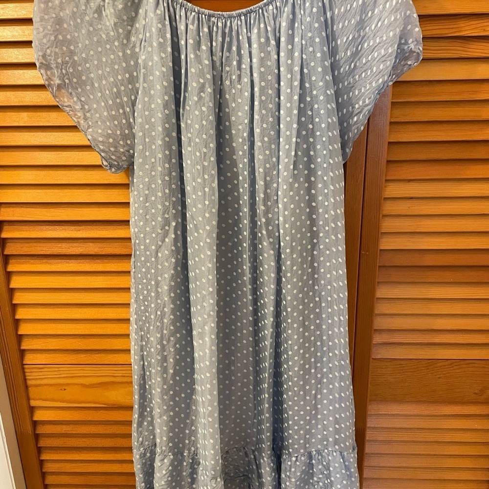 Tina Stephens Dress, Size M (Unmarked), Baby Blue Polka-Dot, 100% Silk. - Picture 7 of 8
